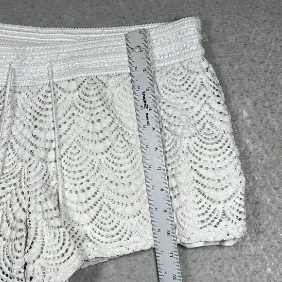 Lilly Pulitzer Claudette White Crochet Shell Drawstring Shorts Beach Cover Up L - Picture 5 of 14